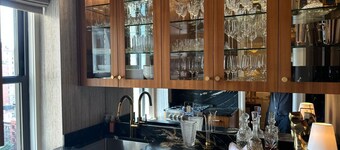 NY Luxury Home Suites