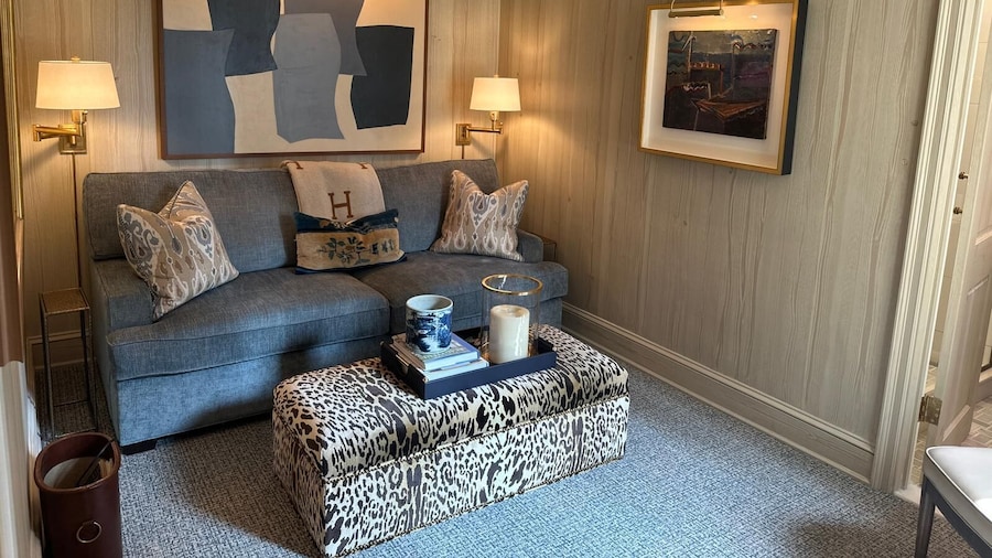 NY Luxury Home Suites