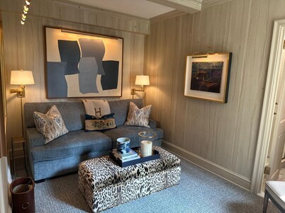 NY Luxury Home Suites