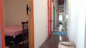 3 bedrooms, free WiFi, bed sheets