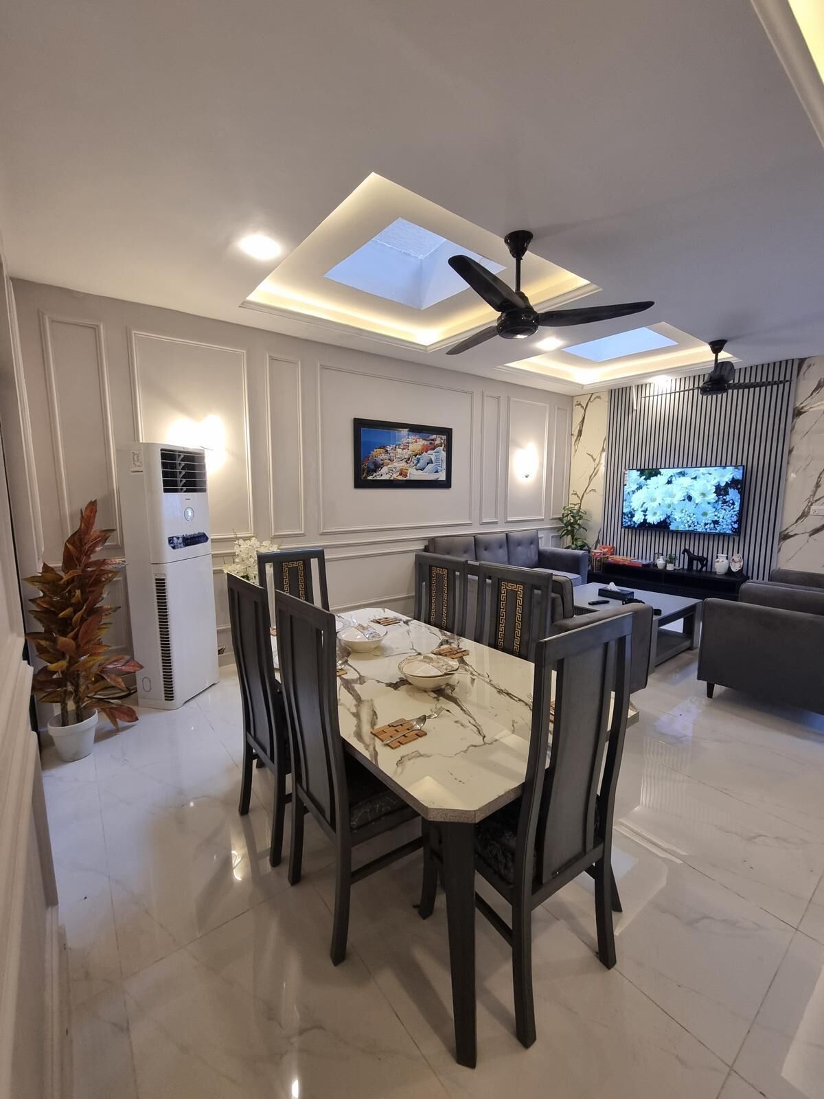 Villa, 5 habitaciones, accesible para personas con discapacidad, balcón | Comedor