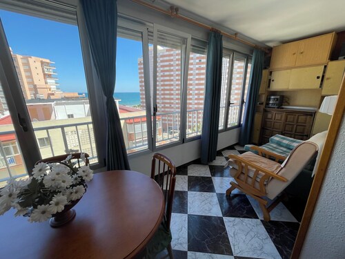 Apartment with sea view