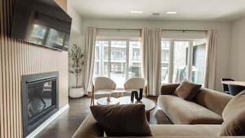 Téléviseur connecté, foyer