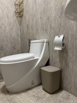 Towels, soap, toilet paper - OASIS DAKAR (Dakar)