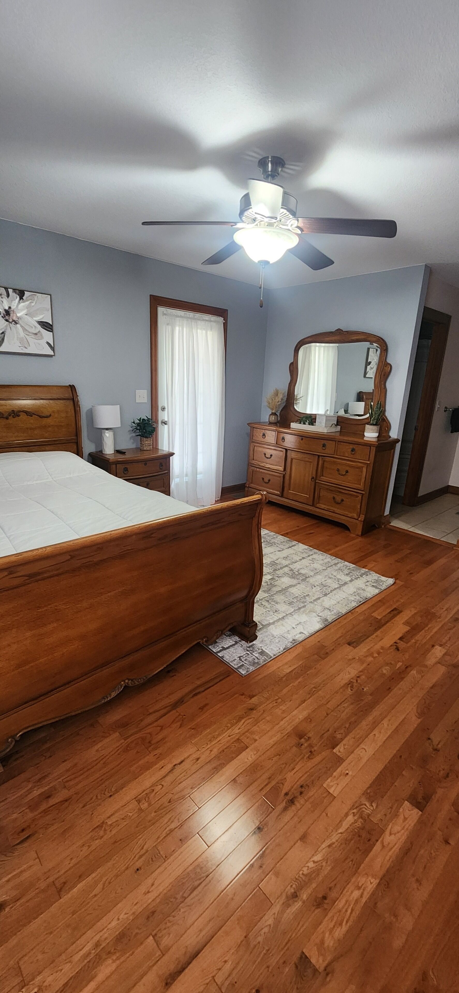 3 bedrooms, WiFi, bed sheets