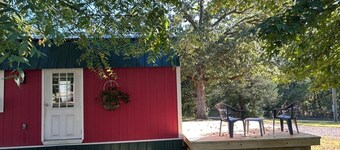 Cozy hobby farm cabin under the stars!