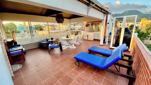 Appartement, 1 chambre, fumeurs | Restauration extérieure