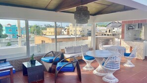 Appartement, 1 chambre, fumeur | Bar lounge