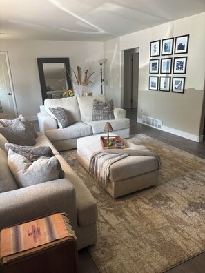 Smart TV, fireplace, printers