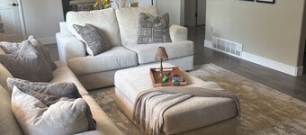 The Loyola – Warm & Welcoming Home Base for Your Pueblo Adventure