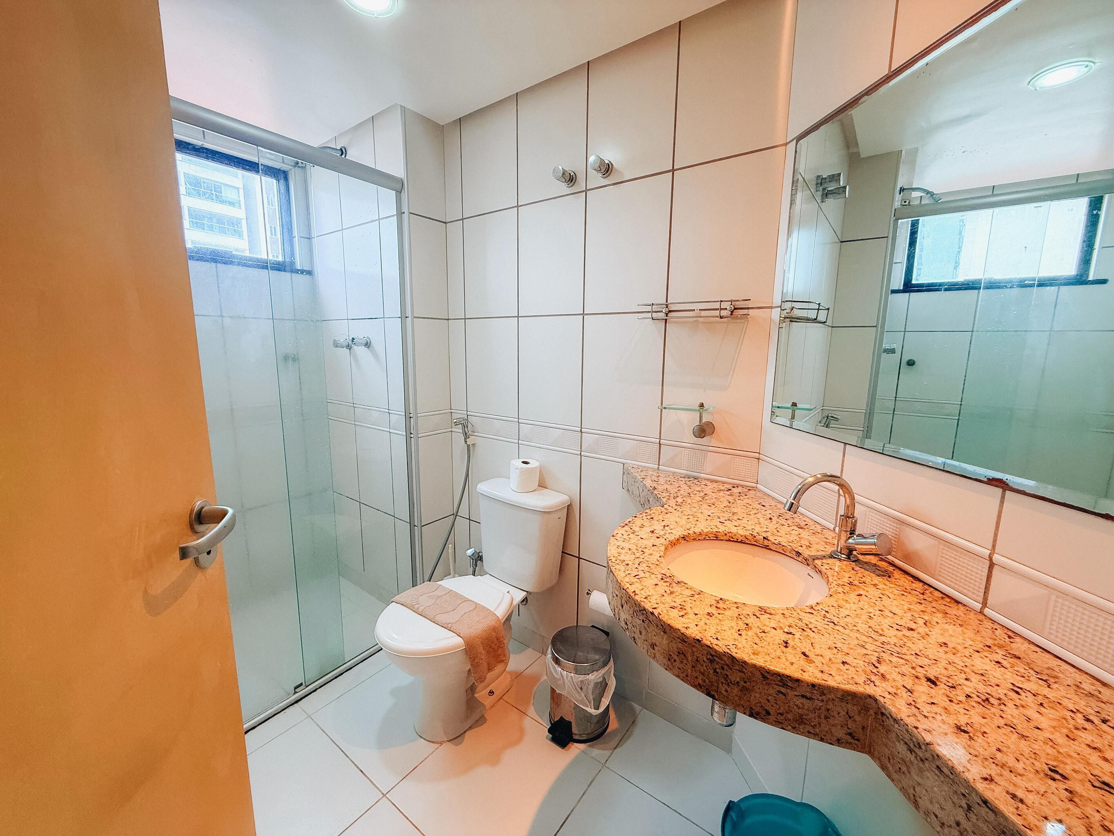 Håndklær og toalettpapir