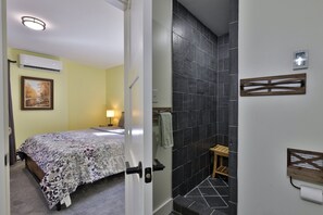 4 Schlafzimmer, Schreibtisch, kostenloses WLAN, Bettwäsche
