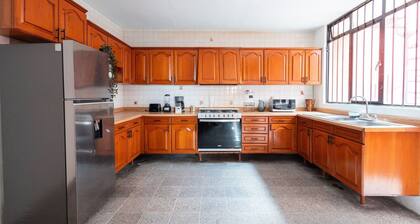 Beautiful House in Historic Center | 5 bedrooms + Parking