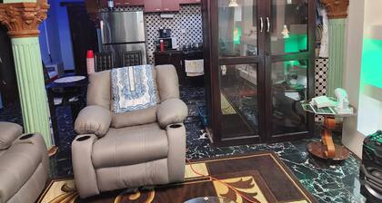 Spacious 3-bedroom house.Freetown with AC, Fitness & Entertainment,Solar Powered