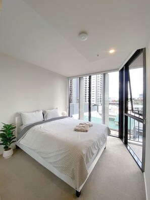 1 habitación, escritorio y wifi 