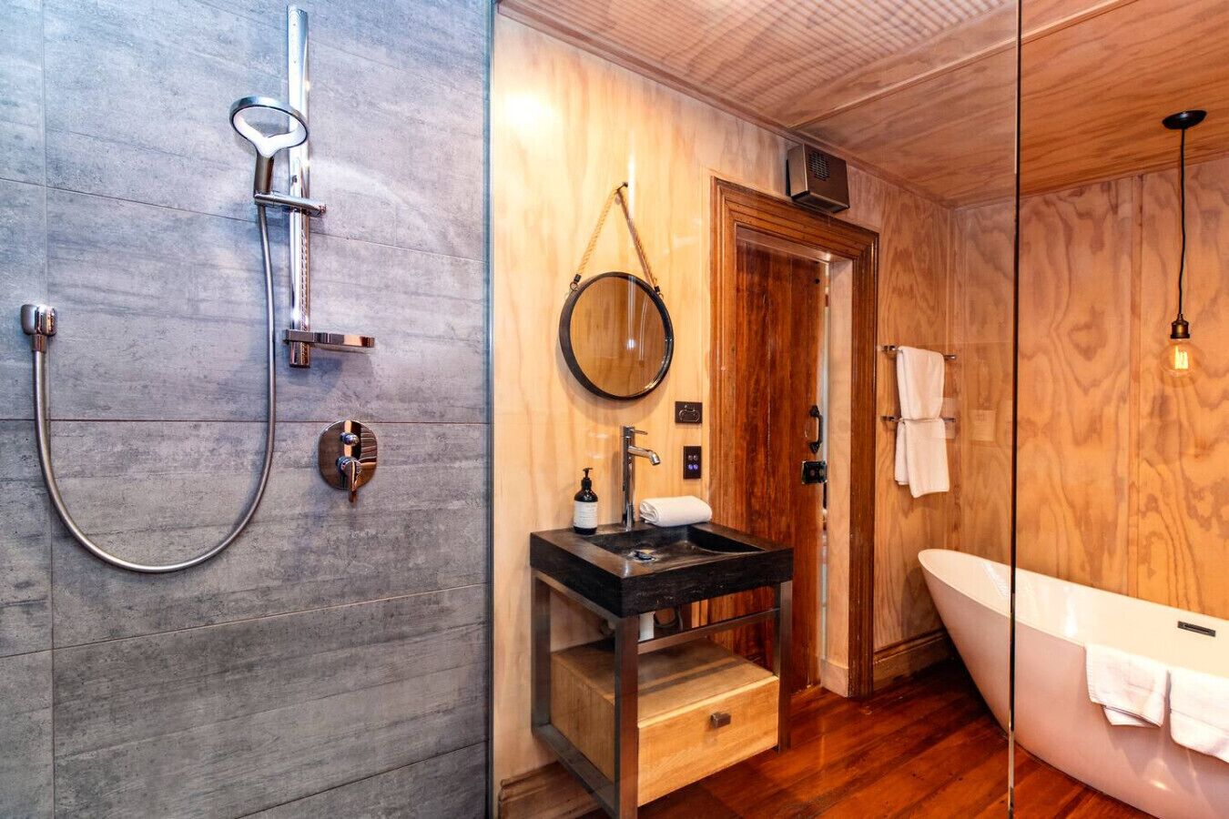 Hiustenkuivaaja