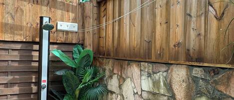 Enceinte de l’hébergement