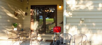 New! Fairway Haven! Right on the Golf Course