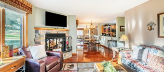 New! Fairway Haven! Right on the Golf Course