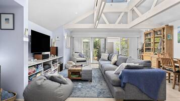 Smart TV, DVD player, books