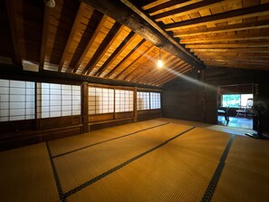 四人房 | 免費無線上網