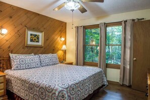 2 chambres, fer et planche à repasser, accès Internet, draps fournis