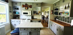 Private kitchen - 4Pillars at Green Lake WIsconsin (Ripon)