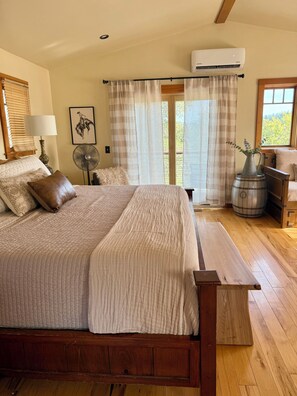4 chambres, fer et planche à repasser, Wi-Fi, literie fournie