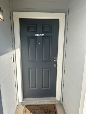 Exterior detail - Dream Retreat: Stunning 3-Bedroom Home in a Vibrant New Community! (Rosharon)