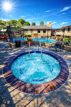 Outdoor pool - Luxury Poolside 2BR Retreat • Spa Massage Chair • Westlake Village (Westlake Village)