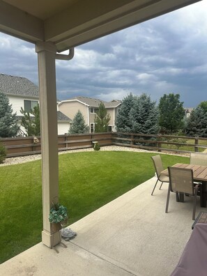Outdoor dining
