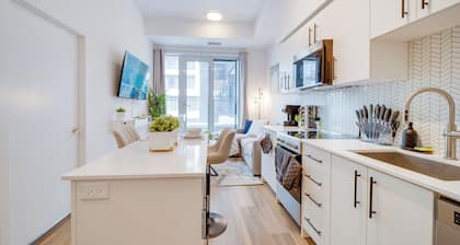 Modern and Cozy in Central KW w/ Gym