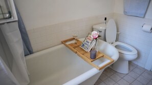Hair dryer, towels, soap, toilet paper - Serene 3BR Cottage w/ Screened Porch in Prime Walkable Neighborhood (Albuquerque)
