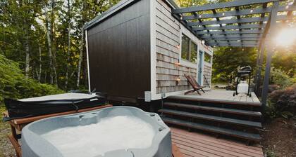 Tilton River Cozy Retreat w/Hot Tub! Firepit!