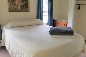 3 Schlafzimmer, Schreibtisch, kostenloses WLAN, Bettwäsche