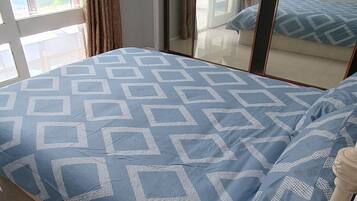 3 bedrooms, bed sheets