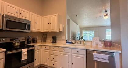 Lovely Linda`s- home away from home in Caldwell