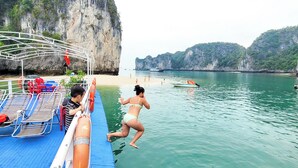 Outdoor rock climbing - Cat Ba Charm Island Hotel (Hai Phong)