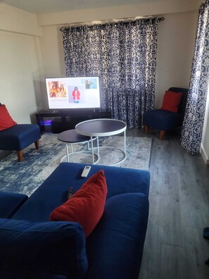 Family Apartment, Garden View | Living area - Silverbuttons  (St. John's)