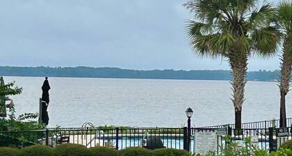 Beautiful, ground level 3-bedroom condo with pool on scenic Lake Marion