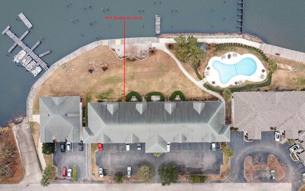 Exterior - 
Beautiful, ground level 3-bedroom condo with pool on scenic Lake Marion (Santee)