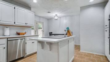 Microwave, stovetop, dishwasher