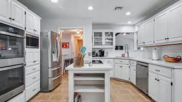 Microwave, stovetop, dishwasher