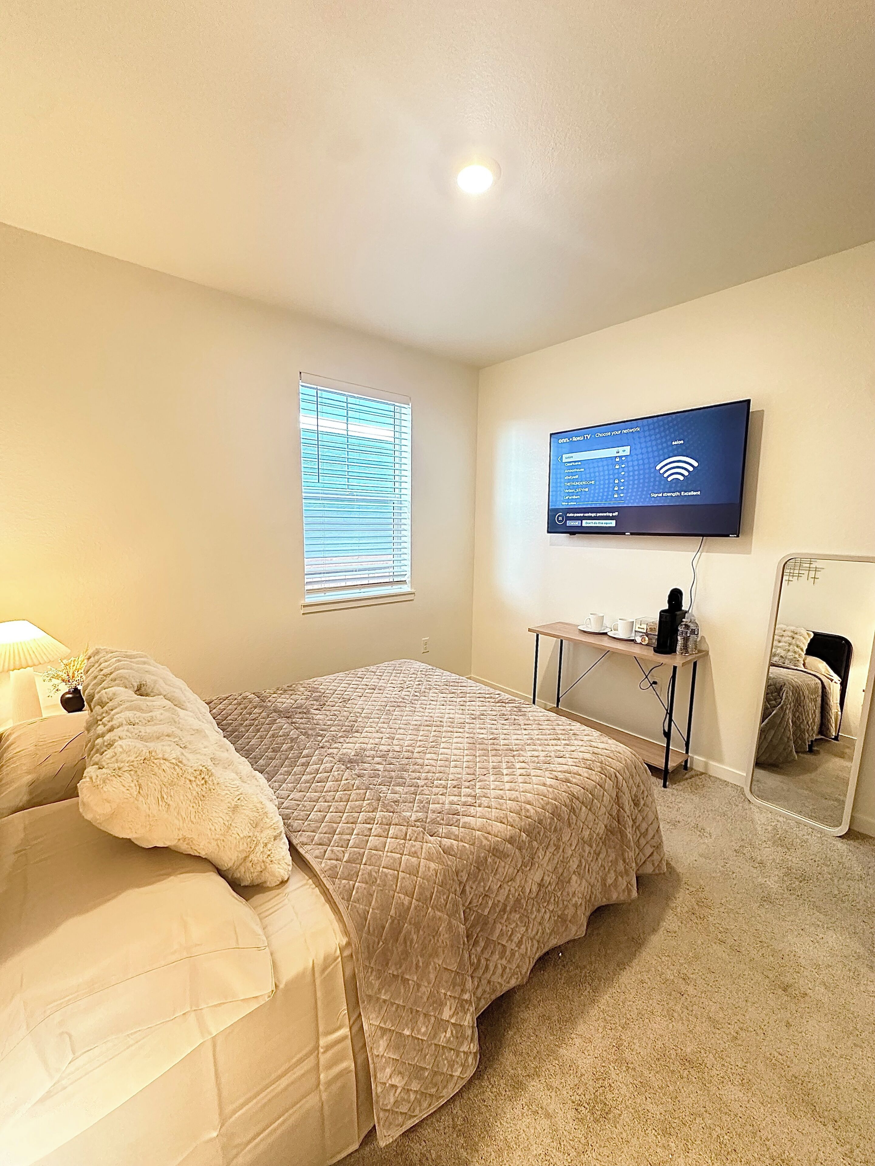 1 bedroom, iron/ironing board, WiFi, bed sheets