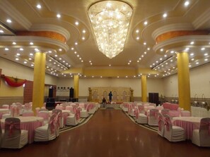 Banquet hall - Hotel Viceroy Inn (Dehradun)