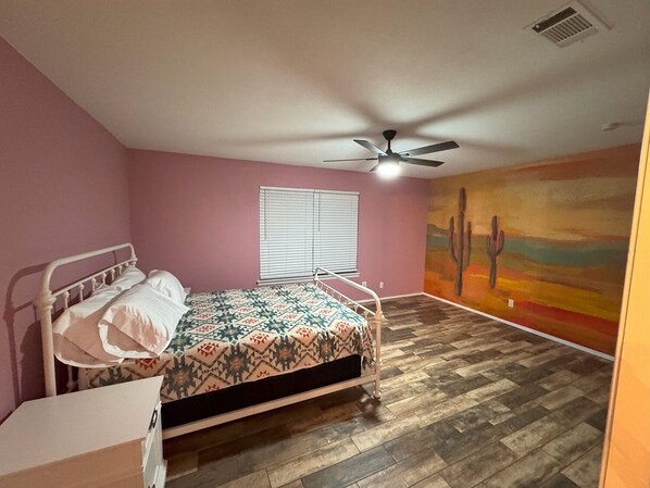 2 bedrooms, WiFi, bed sheets