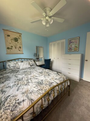 3 bedrooms, iron/ironing board, free WiFi, bed sheets - Spacious, Pet-Friendly Home Near Fort Carson & COS Airport (Colorado Springs)