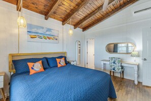 3 bedrooms, desk, free WiFi, bed sheets