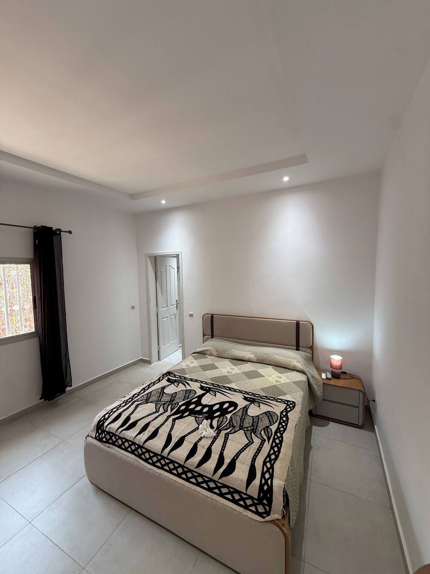 2 室のベッドルーム、WiFi、ベッドシーツ