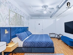 1 soverom, skrivebord, strykejern/-brett og wi-fi